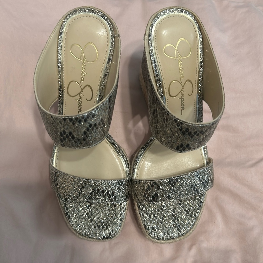 Jessica Simpson Wedges